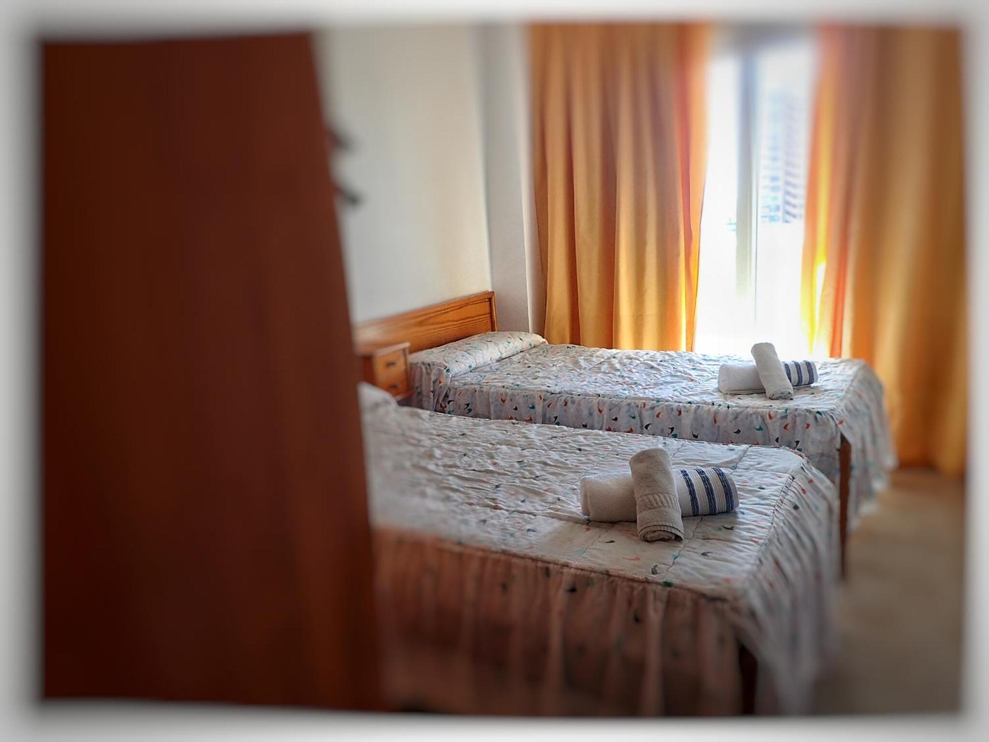 Apartamentos Portofino II Бенидорм Екстериор снимка